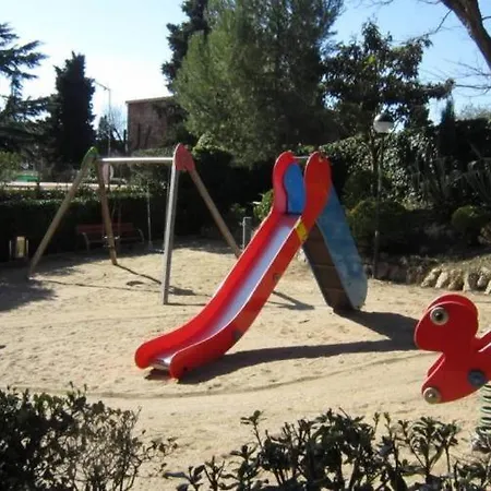 Appartement Sleeps 3 With Pool Calella De Palafrugell